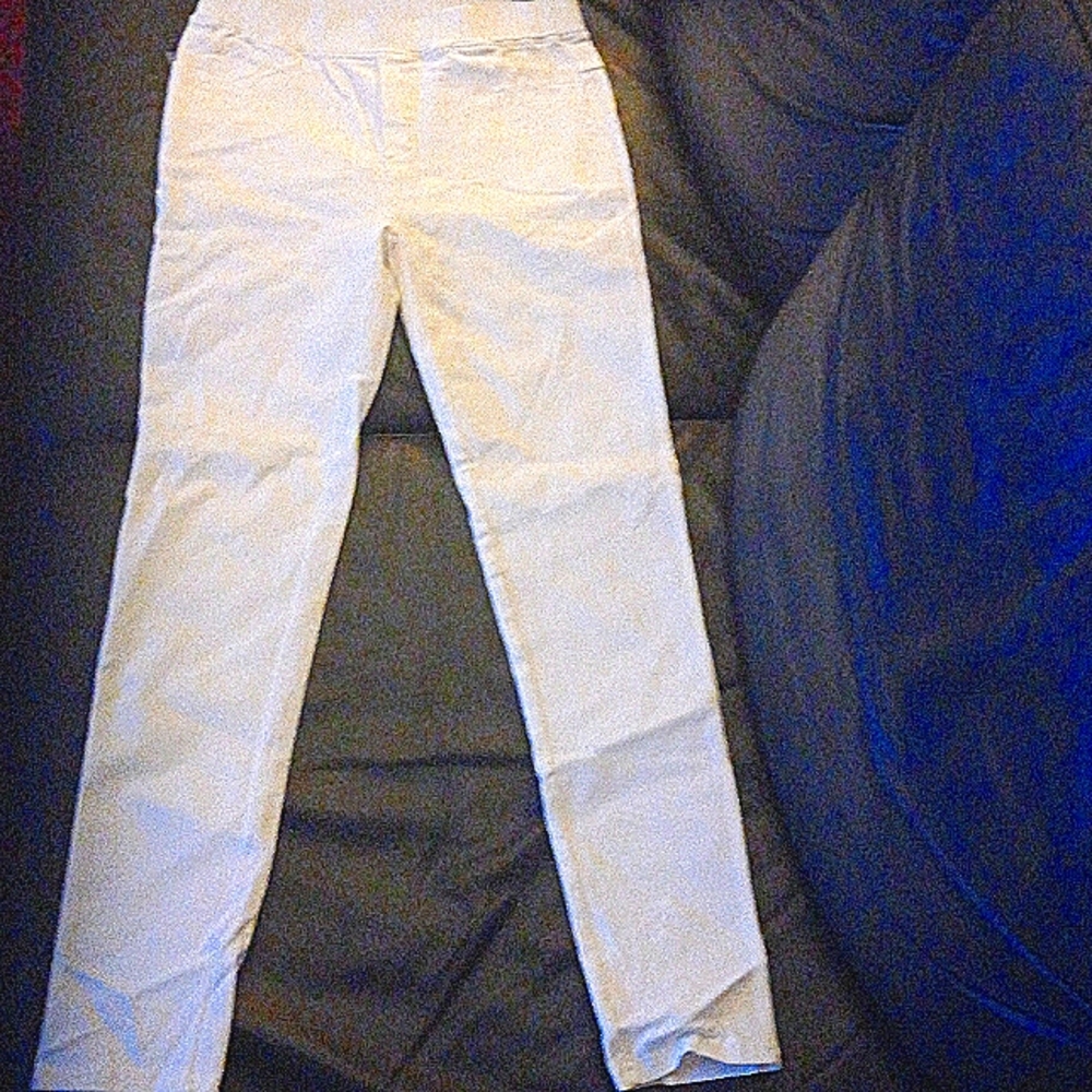 Women's HelloLilo White Stretch Jeans Size 6 (sm/m)